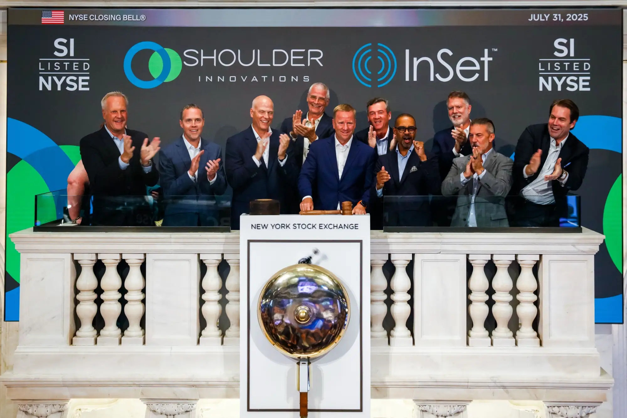 Shoulder Innovations ringing the closing bell at NYSE